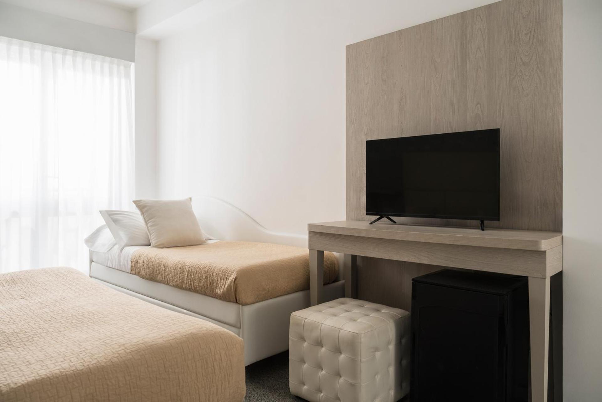 Hotel Corona Riccione Esterno foto