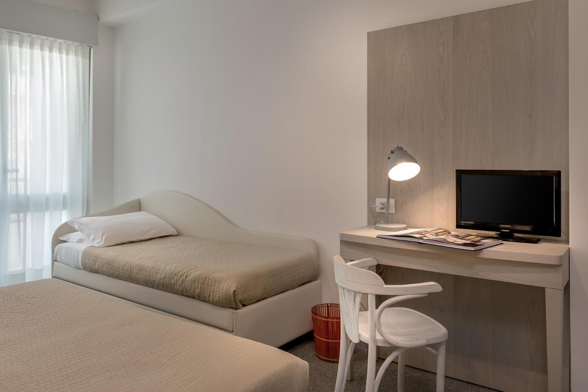 Hotel Corona Riccione Esterno foto