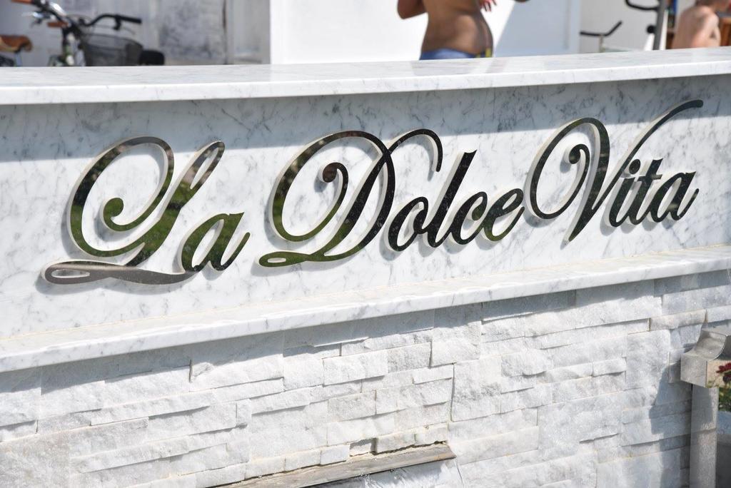 Hotel Corona Riccione Esterno foto