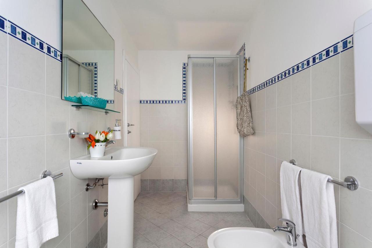 Hotel Corona Riccione Esterno foto